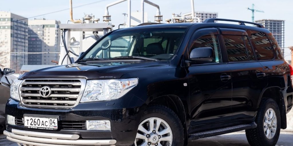 a landcruiser with a toyota cvt transmission